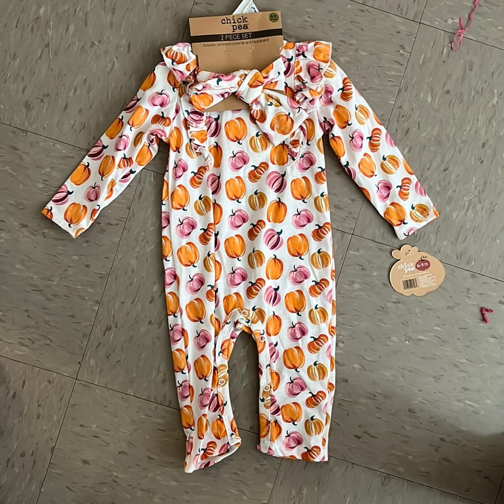 NWT Fall baby girl outfit